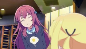 绅士妄想将成现实 女警姐姐床上衣衫凌乱、呻