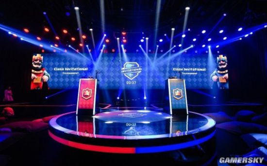 玩着手游挣大钱:移动电竞正规化 选手月薪高达