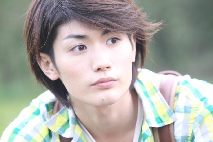 历代童星中最帅的男生 神木隆之介夺冠_扑家汉