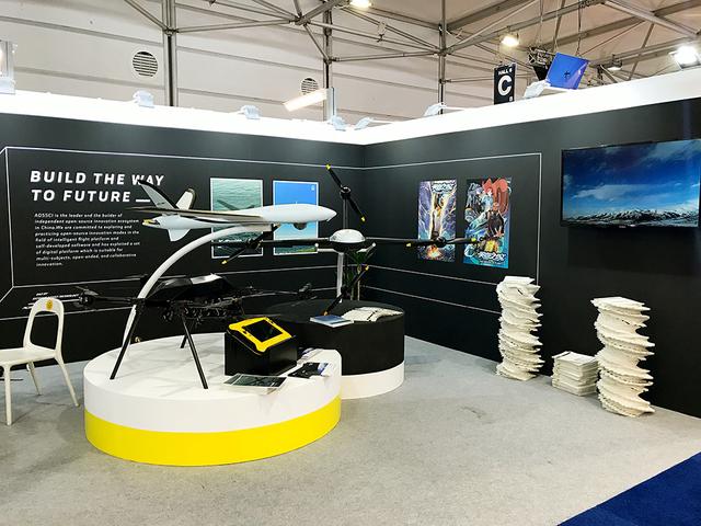 超燃无人机战斗漫画《天空之魂》,万画筒漫画